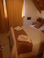 Apart Hotel del Pellín