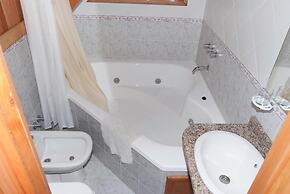 Apart Hotel del Pellín