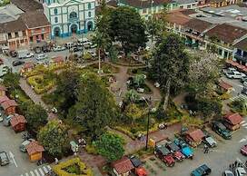 Hostal Bremen - Hostel