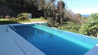 Casa Laureles