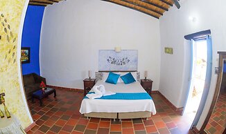 Hotel Campestre Santuario