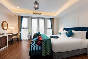 Minasi HanoiOi Lakeside Hotel