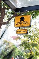 Minasi HanoiOi Lakeside Hotel