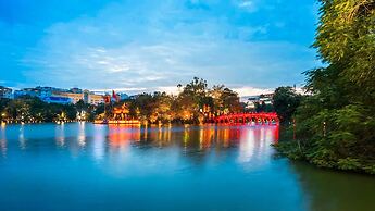 Minasi HanoiOi Lakeside Hotel