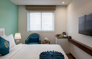 Minasi HanoiOi Lakeside Hotel