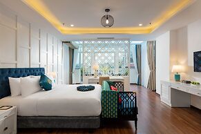 Minasi HanoiOi Lakeside Hotel