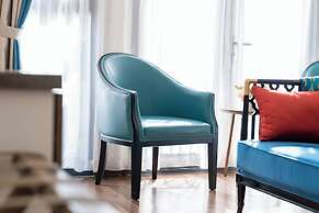 Minasi HanoiOi Lakeside Hotel