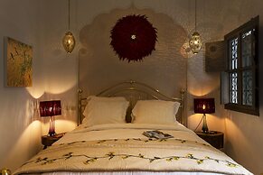 Riad Lumière