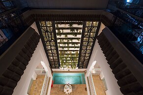 Riad Lumière