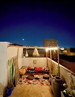 Riad Lumière