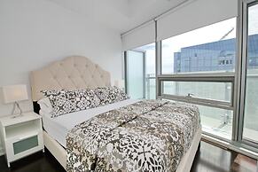 Luxury 2 BDR condos in Downtown Toronto