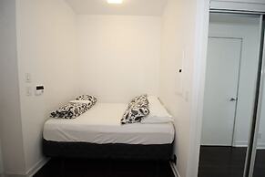 Luxury 2 BDR condos in Downtown Toronto