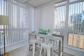 Luxury condos in Entertainment District