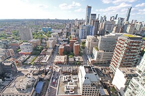 Luxury condos in Entertainment District