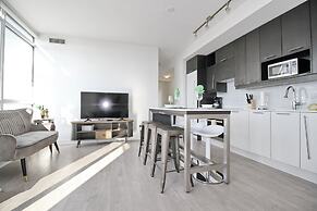 Luxury condos in Entertainment District