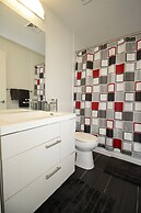 Luxury condos in Entertainment District