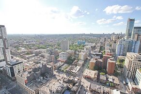 Luxury condos in Entertainment District