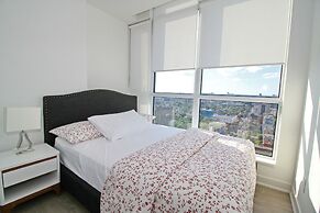 Luxury condos in Entertainment District