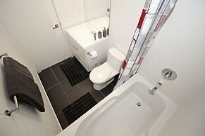 Luxury condos in Entertainment District