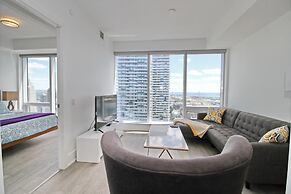 Luxury 1 BDR Condos - Convention Centre