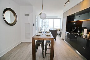Luxury 1 BDR Condos - Convention Centre