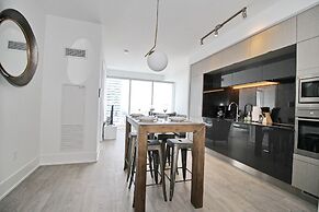 Luxury 1 BDR Condos - Convention Centre