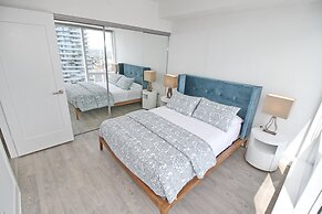 Luxury 1 BDR Condos - Convention Centre