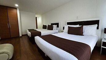 Hotel Castellana 100