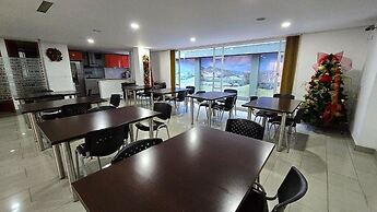 Hotel Castellana 100