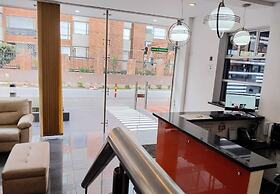 Hotel Castellana 100