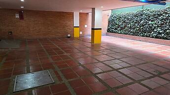 Hotel Castellana 100