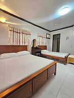 Bohol Sea Breeze Cottages & Resort