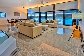 Waves 5 Luxury 3 Bedroom