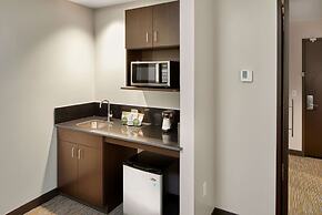 Wingate by Wyndham Hurricane WV