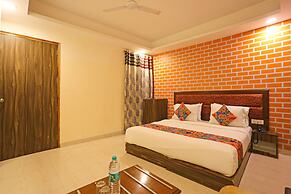 Hotel Platinum-Free Airport Pickup