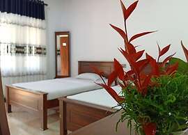 Blue Water Lily Yala