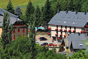 Hotel Petit Lacreu