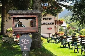 Hotel Petit Lacreu