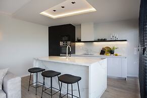 Supreme Luxury Suites by Athens Stay