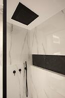 Supreme Luxury Suites by Athens Stay