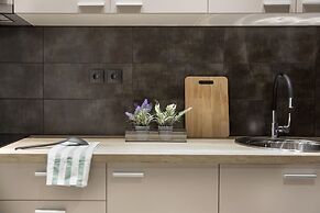 Supreme Luxury Suites by Athens Stay