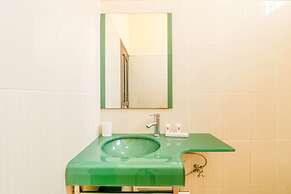 OYO 1684 Marina Suite Apartment Bali