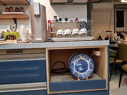 We Home Guesthouse - Hostel