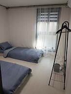 We Home Guesthouse - Hostel