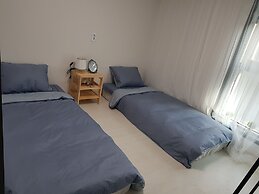 We Home Guesthouse - Hostel