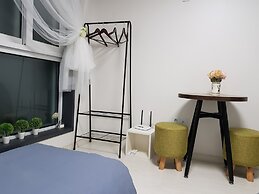 We Home Guesthouse - Hostel