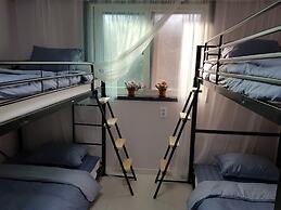 We Home Guesthouse - Hostel