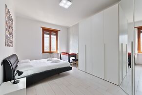 Torino Tribunale & Porta Susa Flat