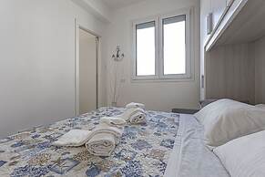 STELLA DEL MARE APARTMENTS