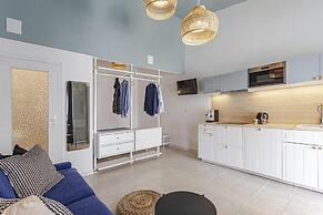 STELLA DEL MARE APARTMENTS